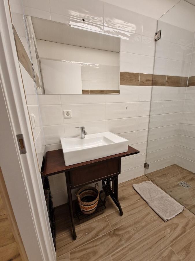 Ferienwohnung Schnalstal " Die Schneiderei " Senale Esterno foto